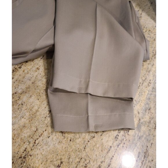 LL Bean Wool Pants Dress Trousers Mens 36x28 Taupe Brown Straight Pleated Canada - Picture 12 of 13